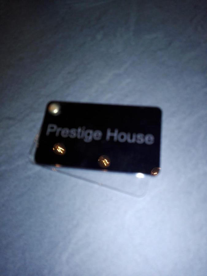 萨莱诺 Prestige House酒店 外观 照片